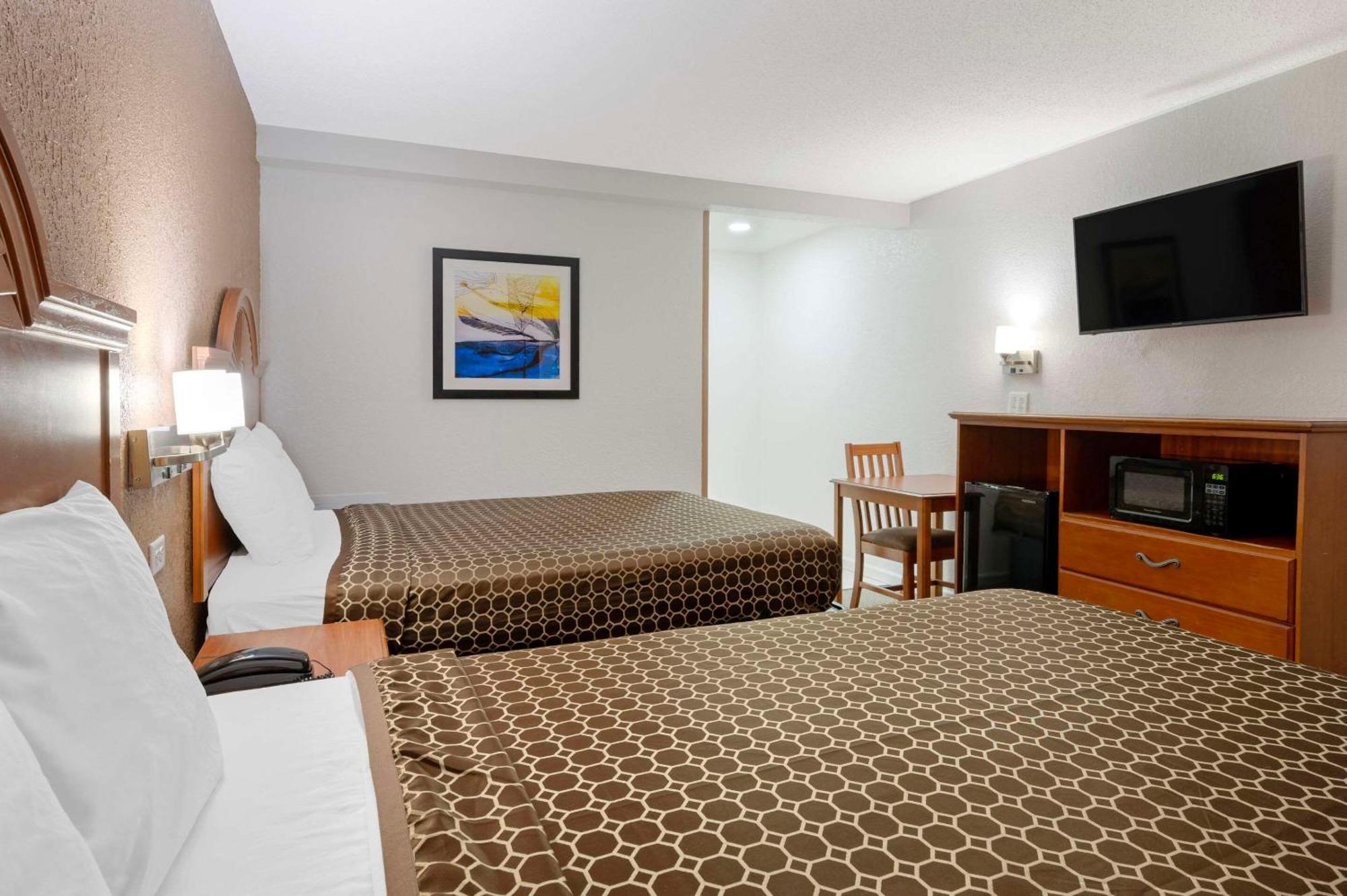 Rodeway 2* Terre Haute