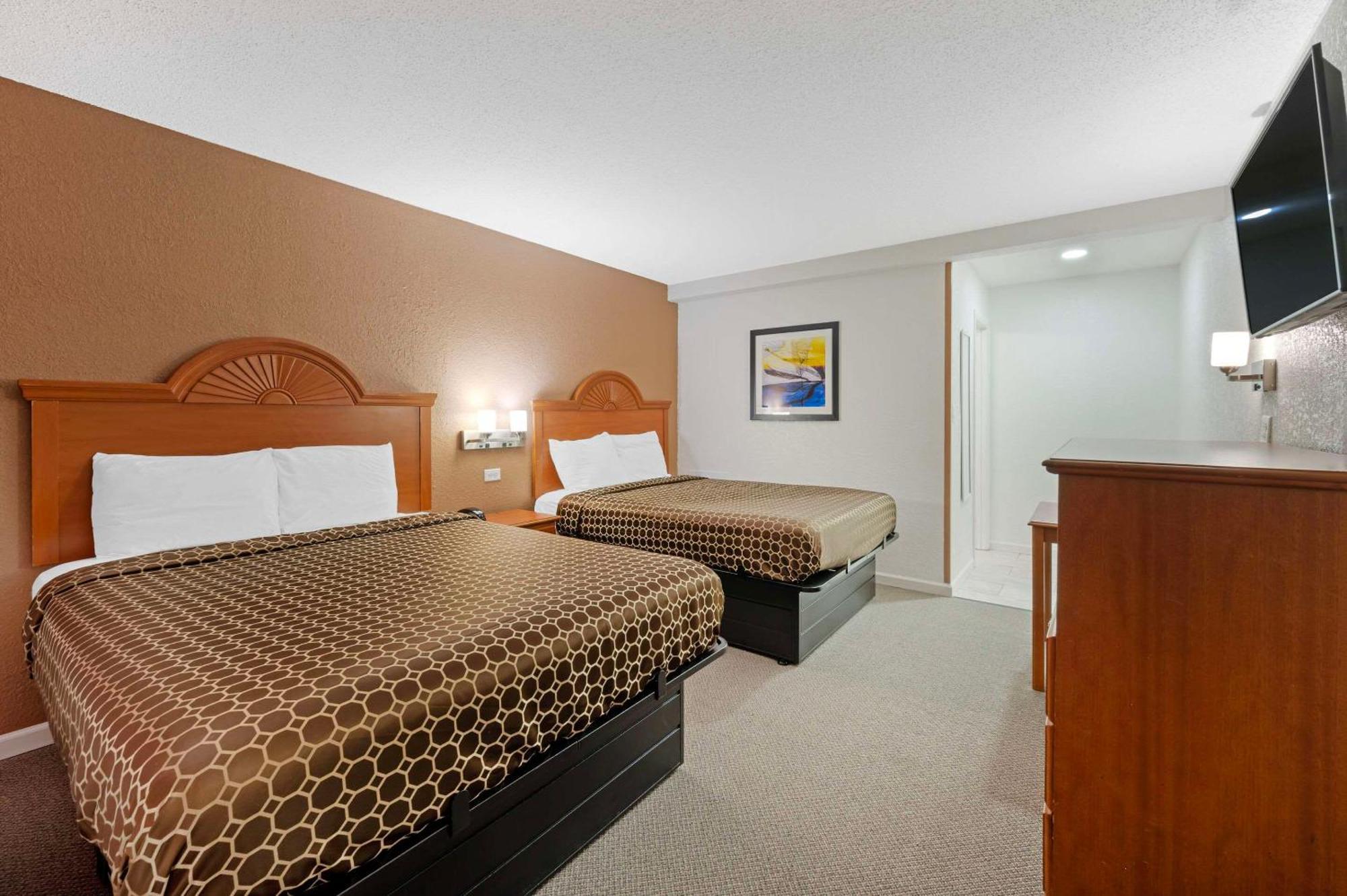 Rodeway Hotel Terre Haute