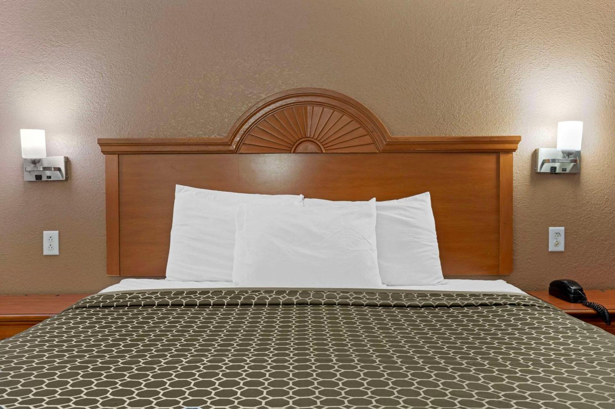 Rodeway Hotel Terre Haute